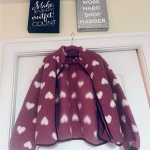 Heart Pattern Sherpa Jacket
Girls size L (10-12)
Never worn